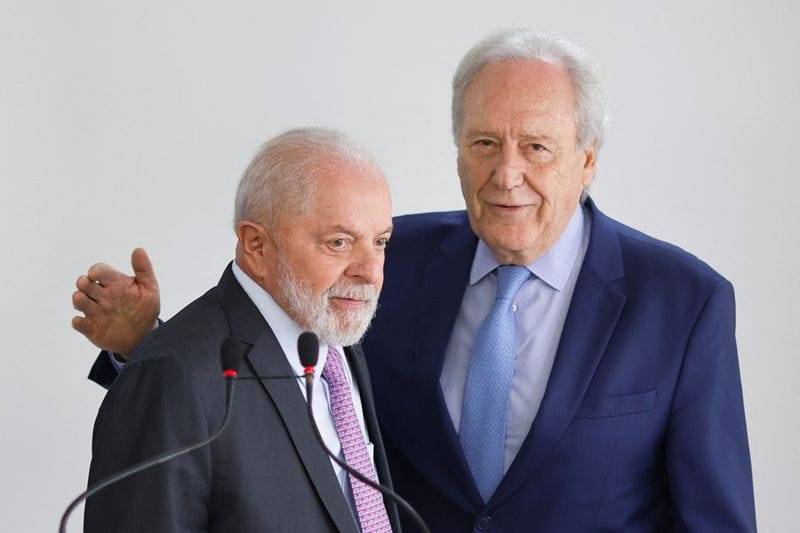 VÍDEO: Lula confirma  Ricardo Lewandowski  como novo ministro da Justiça e Segurança Pública