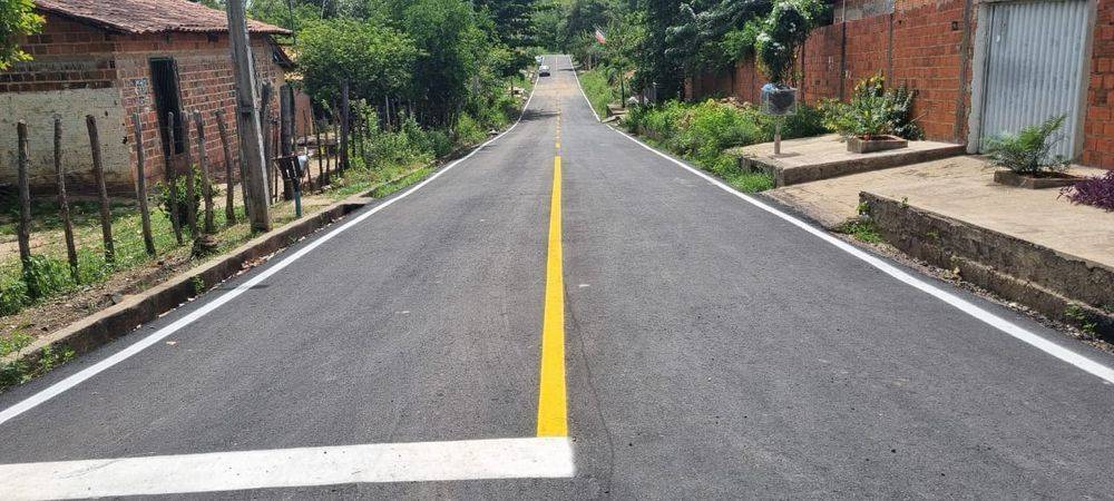 Rafael Fonteles visita obras de asfaltamento em Teresina; investimento de 14 mi
