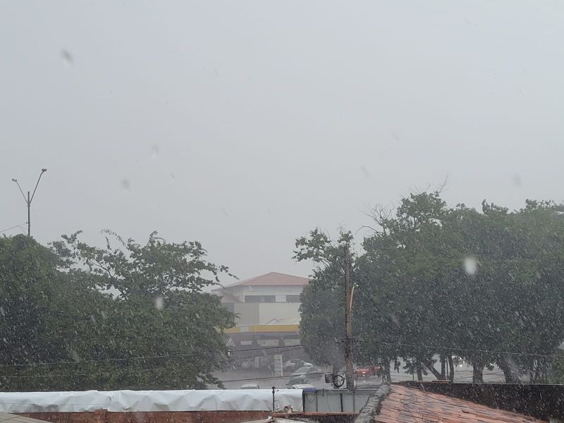Inmet emite alerta de chuvas intensas em todo o Piauí nesta sexta-feira (12)