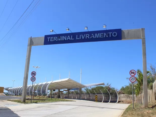 Prefeitura de Teresina libera terminais de ônibus para motoristas de app e taxistas