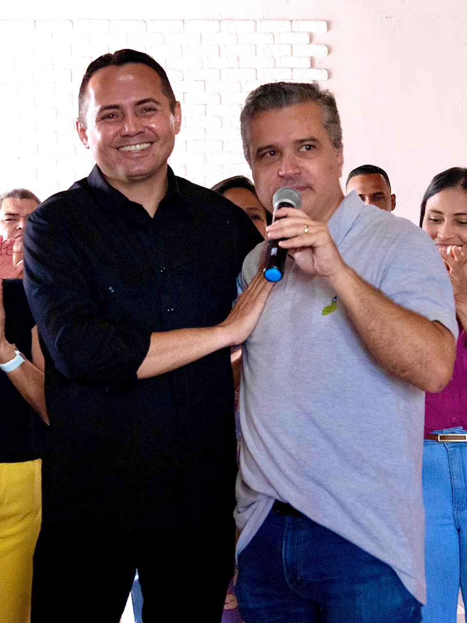 Dr. Vinícius confirma dobradinha com Delegado Charles Pessoa