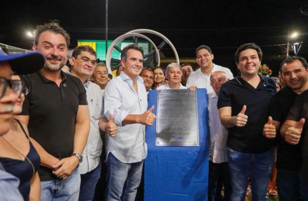 Ciro Nogueira inaugura obra e anuncia novos investimentos em São Miguel do Tapuio
