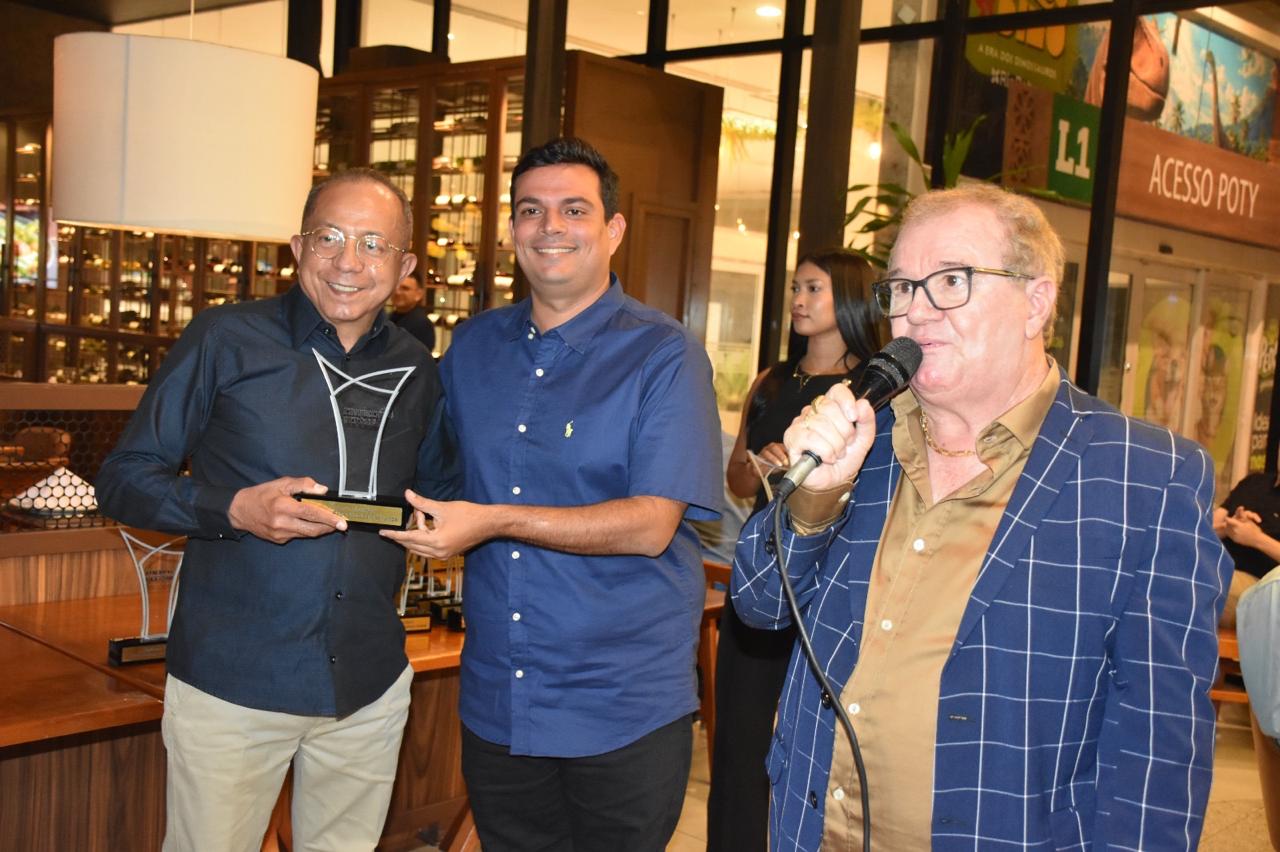 Beto Loyola promove noite de glamour e homenagens ao empreendedorismo em Teresina